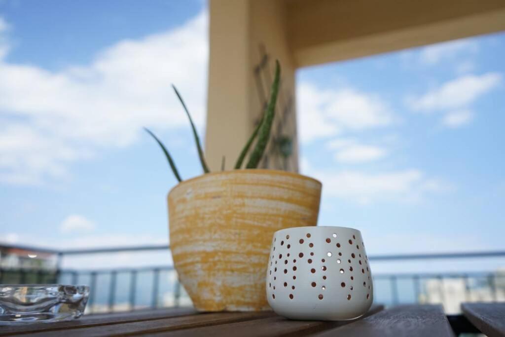 Γ3 - The Weekend Getaway One Apartment Aigio Exterior foto