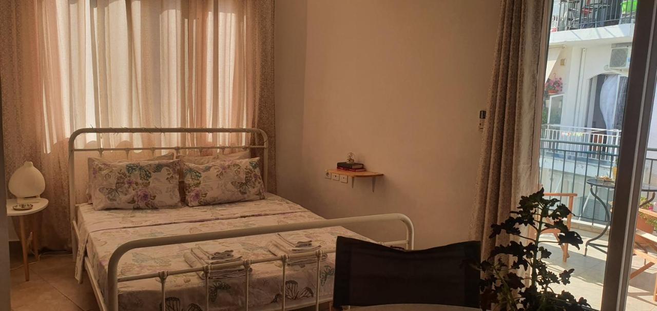 Γ3 - The Weekend Getaway One Apartment Aigio Exterior foto