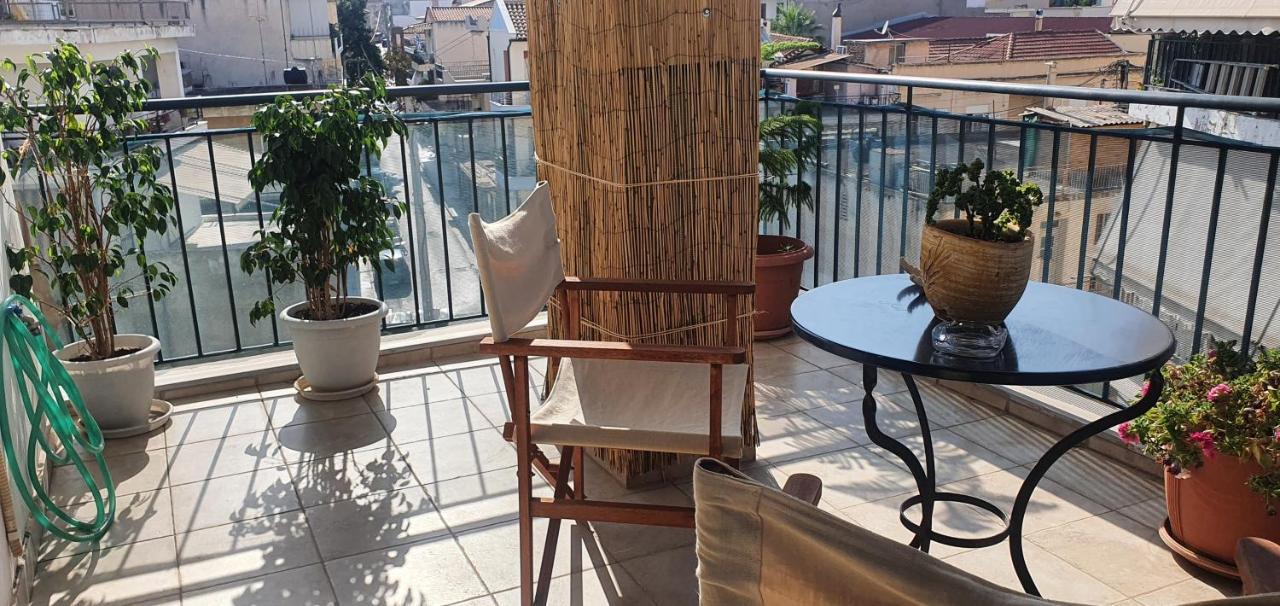 Γ3 - The Weekend Getaway One Apartment Aigio Exterior foto