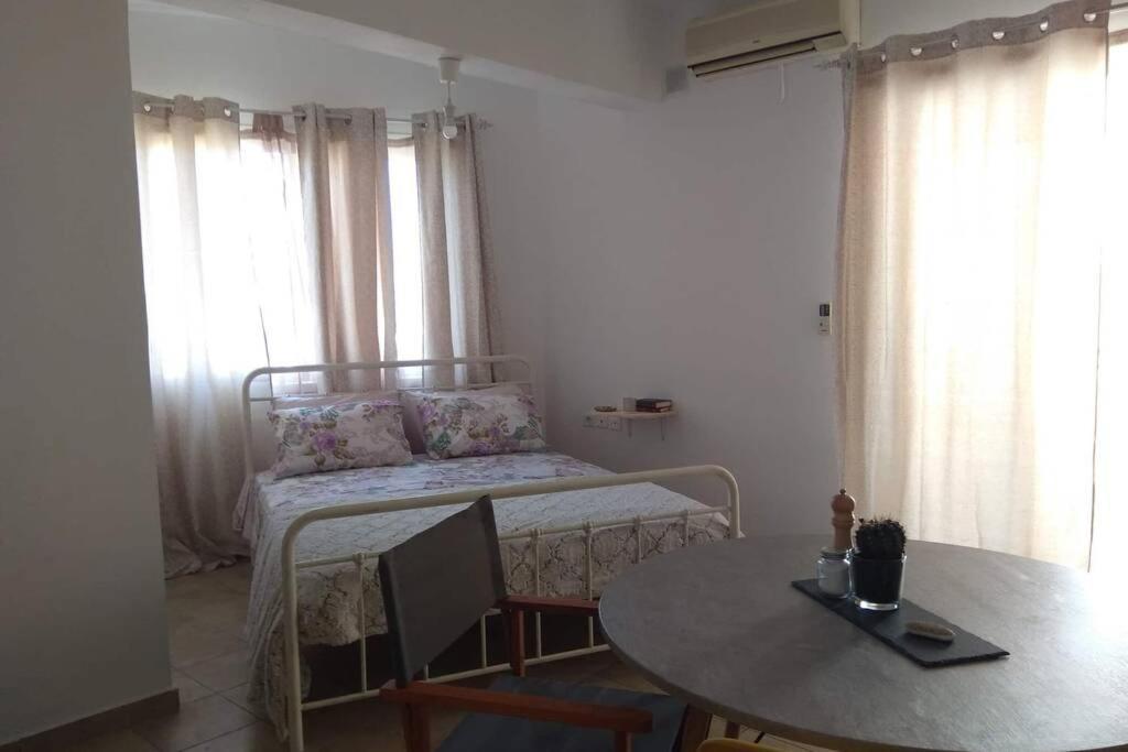 Γ3 - The Weekend Getaway One Apartment Aigio Exterior foto